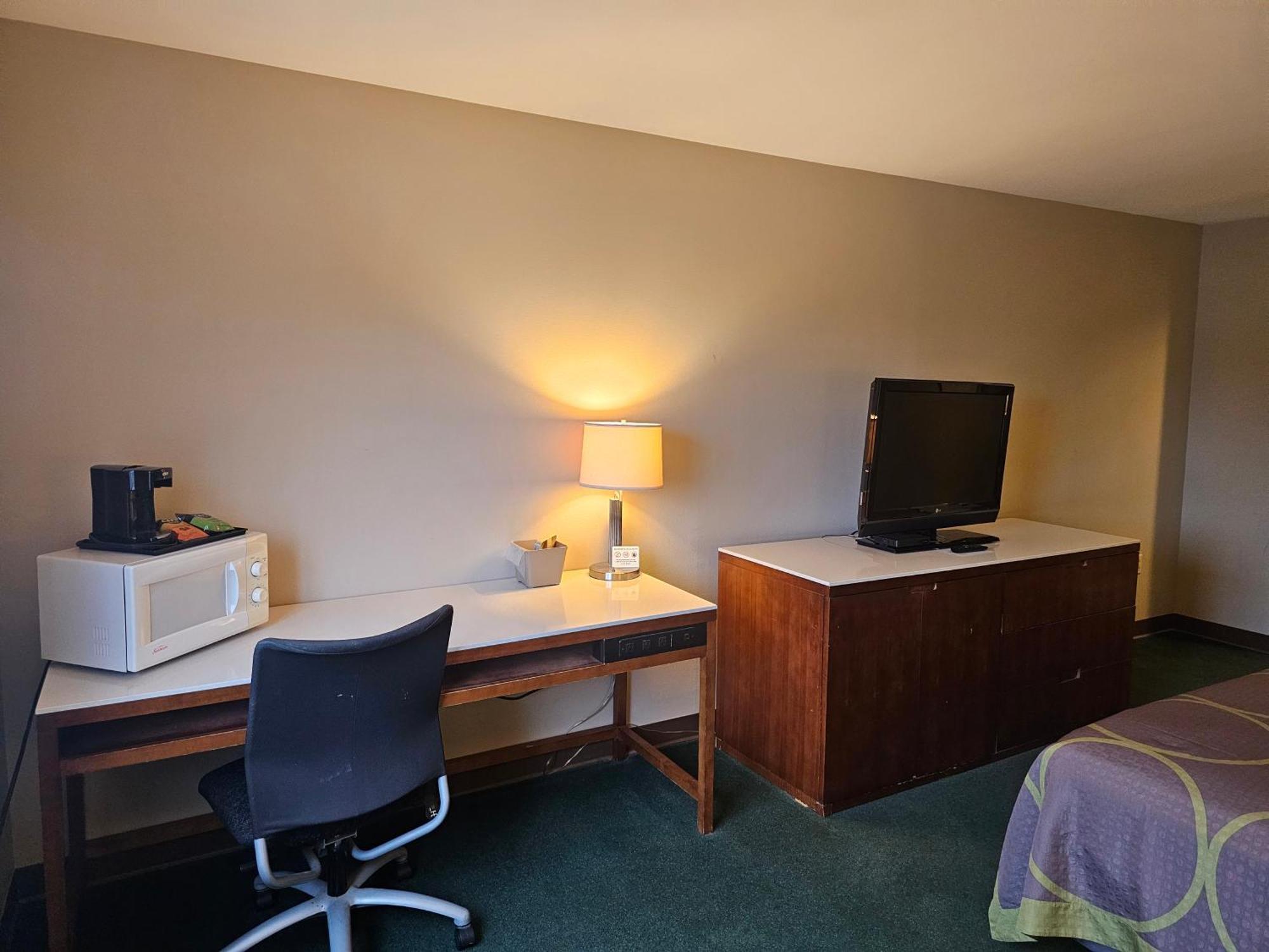Motel Super 8 By Wyndham Ava Exterior foto